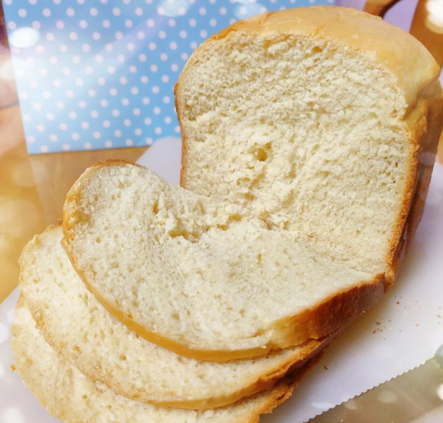 主食甜面包成品图