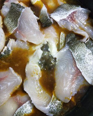 第7步(火锅酸菜鱼的做法)