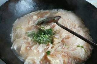第10步(萝卜丝冻豆腐汤的做法)
