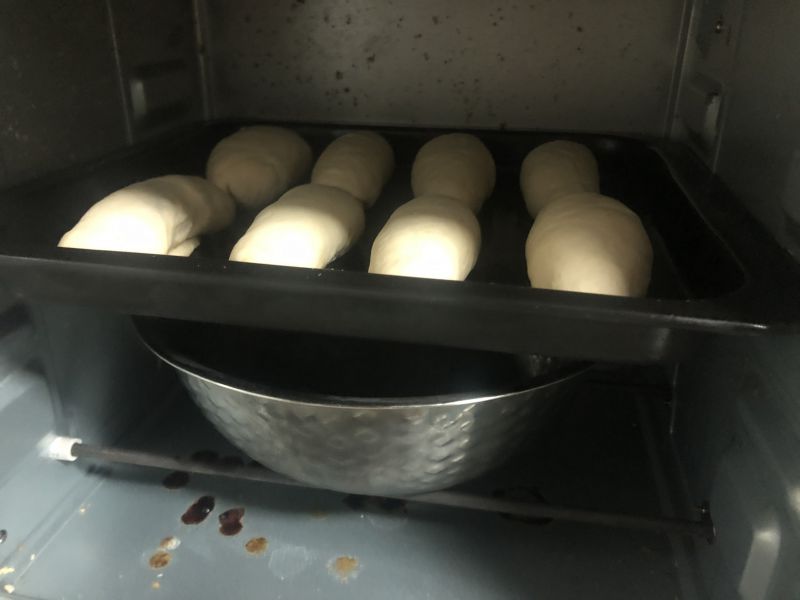 第6步(简单制作肉松面包的做法)