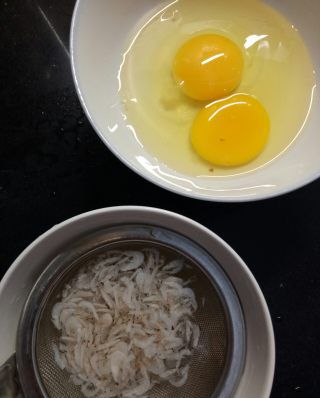 第2步(虾米蒸蛋的做法)
