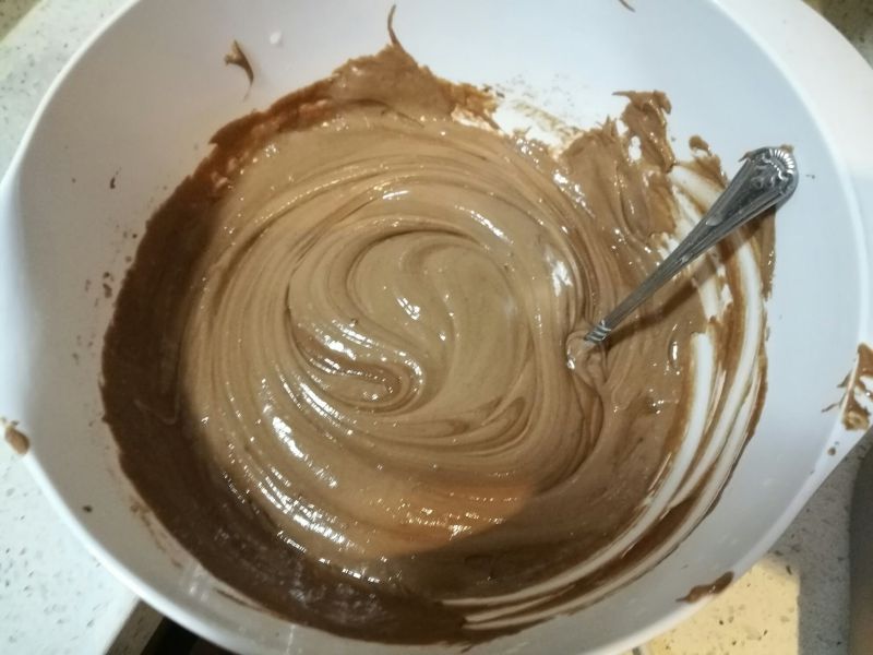 第3步(巧克力蛋糕（贝蒂蛋糕粉）的做法)