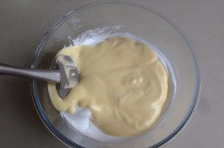 第5步(酸奶蛋糕的做法)