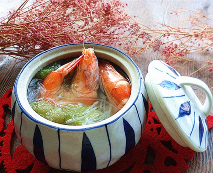 汤羹——鲜虾丝瓜汤成品图