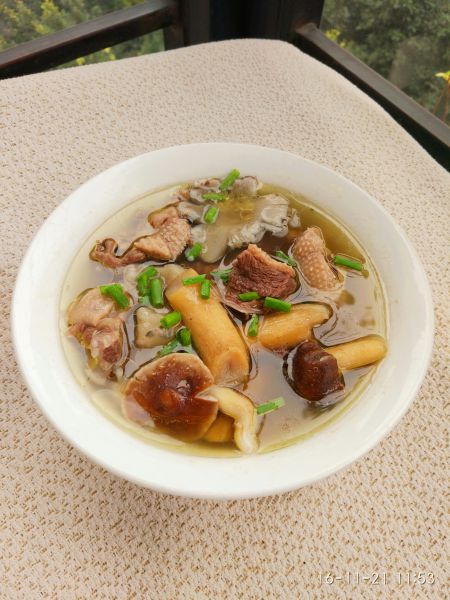 好吃一點訣 苦瓜遇上鵝肉 湯甜肉嫩味香濃 Tvbs新聞網
