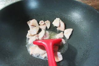第3步(锅巴花菜肉片的做法)