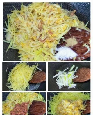 第5步(酸菜肉炒土豆丝的做法)