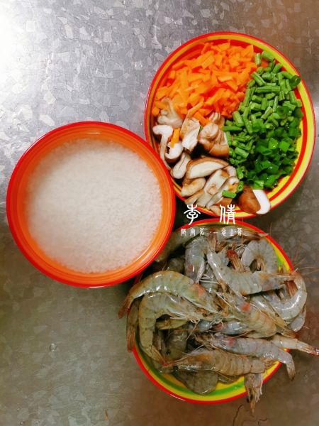 第1步(砂锅海鲜粥的做法)