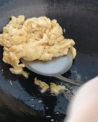 第9步(西红柿炒鸡蛋的做法)