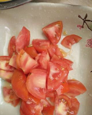 第1步(西红柿炒蛋的做法)