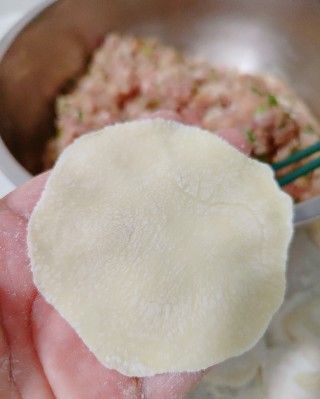 第10步(香菇猪肉馅饺子的做法)