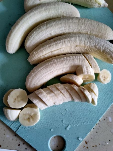第1步(香蕉雪糕棒（纯香蕉无糖无奶油无添加）的做法)
