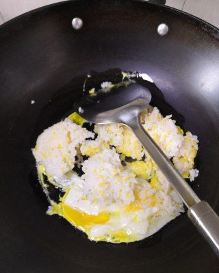 第3步(蛋炒饭的做法)