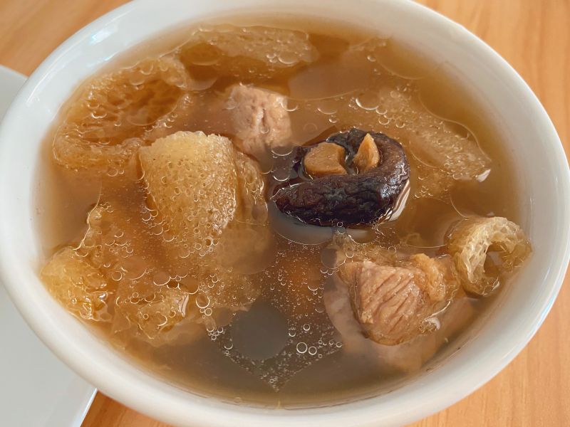 香菇竹荪排骨汤