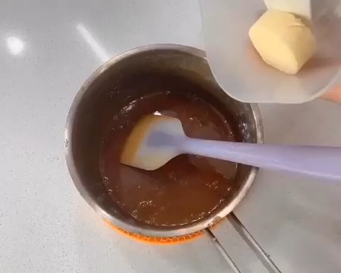 第4步(焦糖酱做法 焦糖奶油做法 caramel sauce  麦mai烘焙工作室的做法)