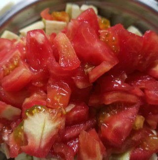 第3步(西红柿茄子酱的做法)