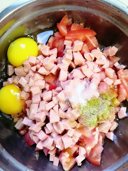 第2步(西红柿火腿鸡蛋饼（简单快速）的做法)