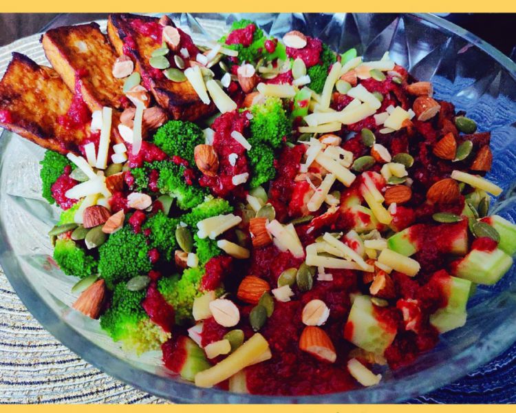 减肥低脂 清爽西兰花沙拉＋自制无油酱汁 Broccoli Salad with Beetroot Dressing成品图