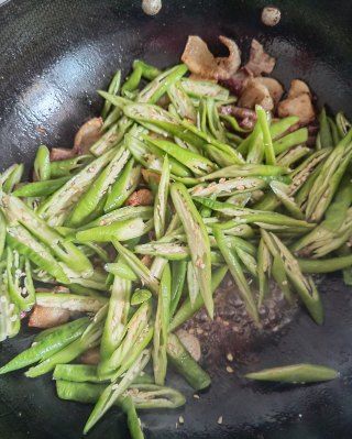 第5步(青椒回锅肉的做法)