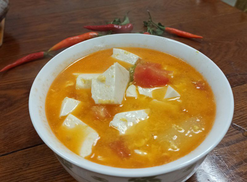 西红柿豆腐蛋汤成品图