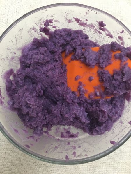 第1步(紫薯芝士吐司的做法)