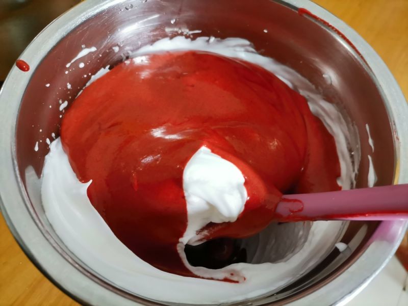 第7步(红丝绒蛋糕的做法)