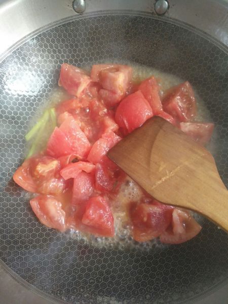 第3步(西红柿炖牛腩的做法)