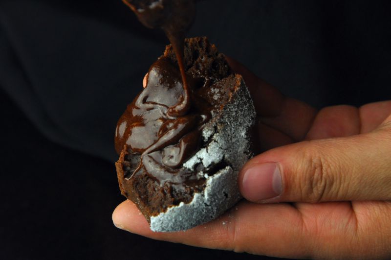 熔岩巧克力蛋糕成品图