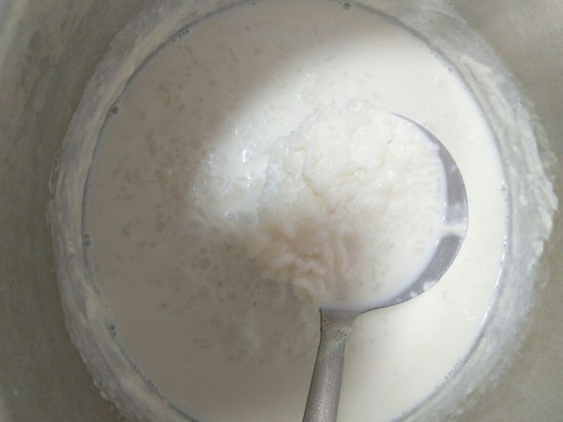 第2步(牛奶粥的做法)
