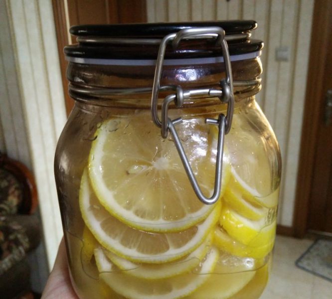 柠檬蜂蜜水成品图