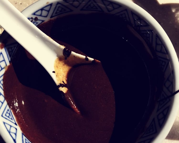 自制Nutella榛子黑巧克力酱成品图