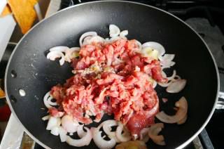 第7步(洋葱炒牛肉的做法)