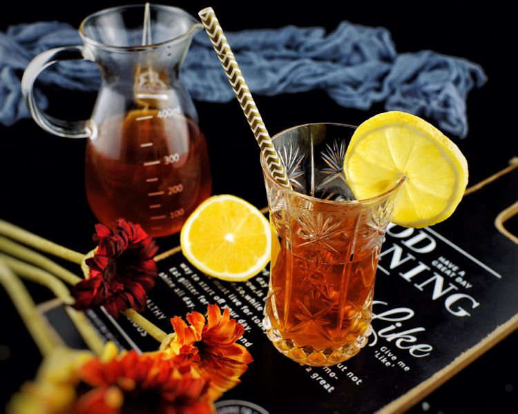 柠檬红茶——媲美维他柠檬茶的续命饮料成品图
