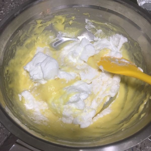 第9步(酸奶蛋糕的做法)