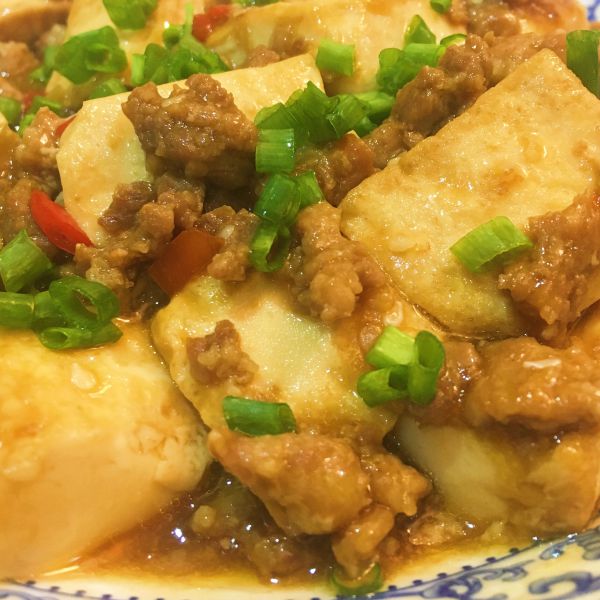 懒人快手菜 ：五香肉沫豆腐——超级下饭成品图