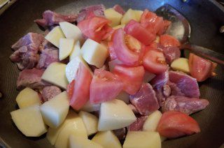 第8步(番茄土豆炖牛肉的做法)
