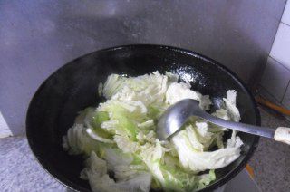 第6步(海鲜砂锅煲的做法)