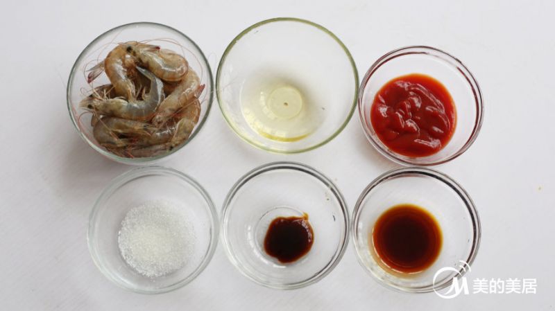 第1步(茄汁大虾的做法)