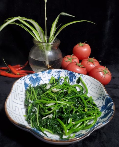 蒜末炒白花菜的做法 菜谱大杂烩