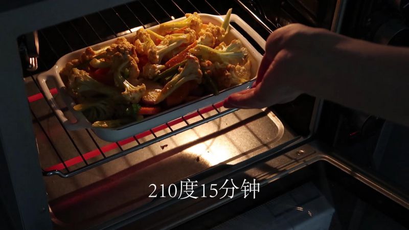 第5步(咖喱烤花菜，好吃的做法可以偷懒，低卡纯素食的做法)