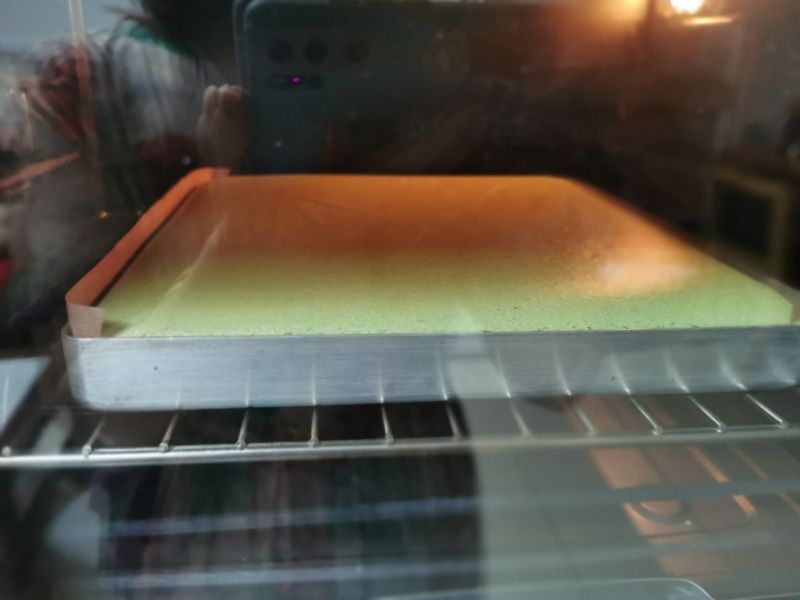 第6步(抹茶蛋糕卷面包的做法)