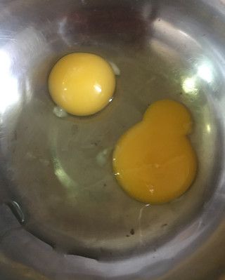 第4步(鸡蛋枸杞酒酿的做法)