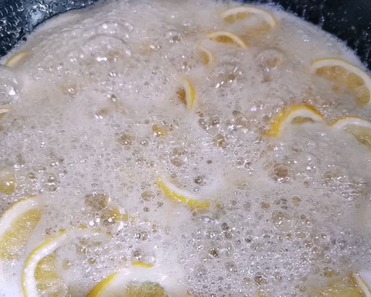 第1步(夏日饮品~玫瑰柠檬酿的做法)