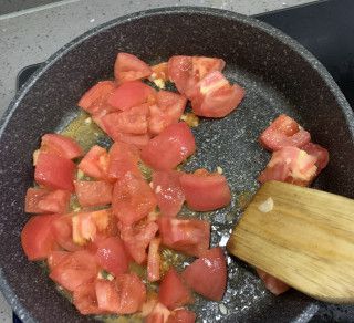 第3步(西红柿炖牛腩的做法)