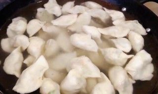 第17步(#白菜#白菜扇贝猪肉水饺的做法)