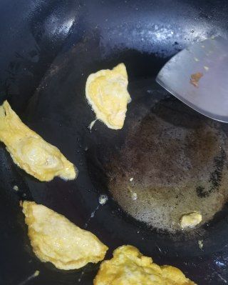 第3步(鸡蛋饺的做法)