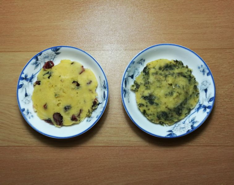 微波炉早餐:3分钟小米黄豆面无油煎饼（双口味）成品图