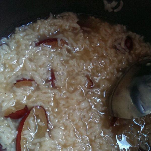 大米红枣粥成品图