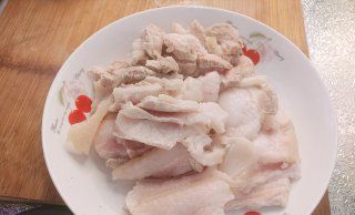 第3步(川味回锅肉的做法)