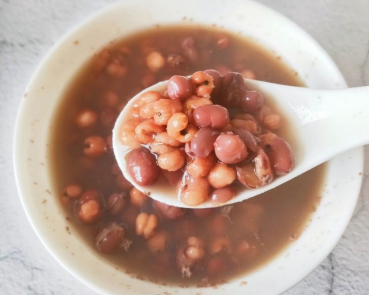 红豆薏仁汤成品图